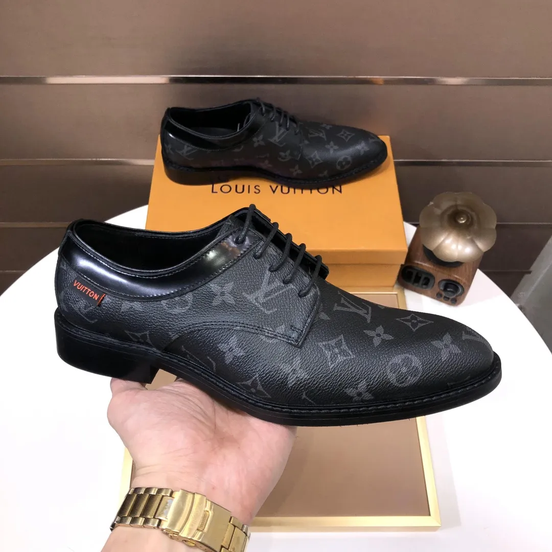 Men's shoes💰460💰【LOUIS VUITTON】(sheepskin lining) new cowhide LV formal shoes🎩🎩❗️🆘made one to one at the counter🎩original quality, imported cowhide upper➕full sheepskin lining➕original rubber outsole, {high quality visible}👣Size: 38-45 (45 custom-made)